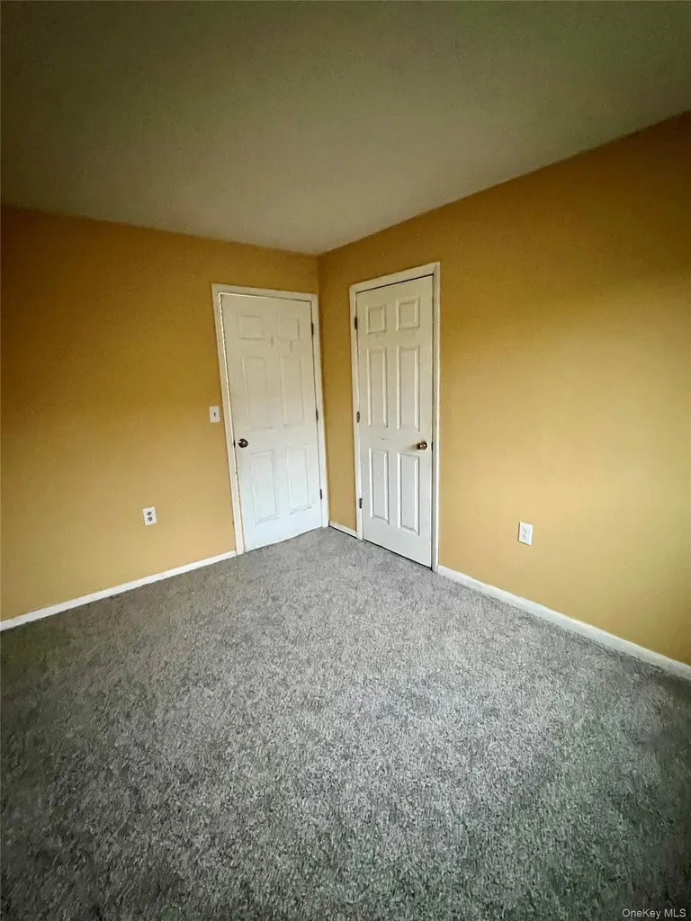 326 Concord Lane Middletown NY 10940