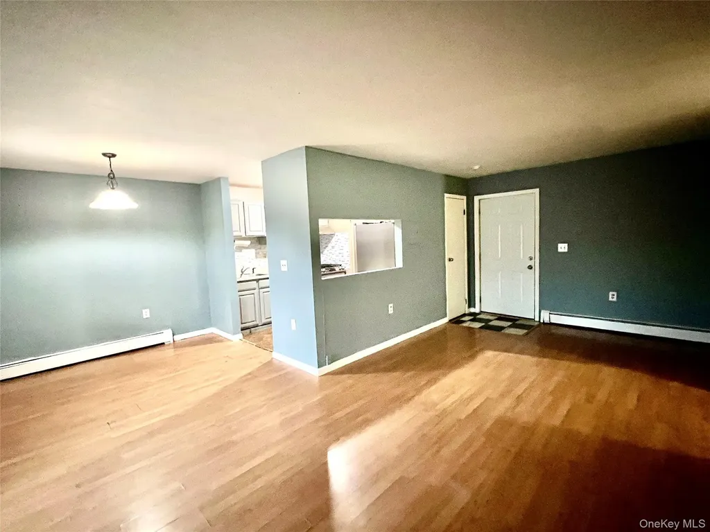 326 Concord Lane Middletown NY 10940