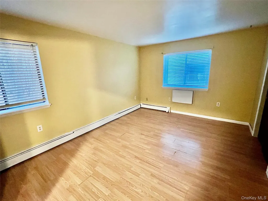 326 Concord Lane Middletown NY 10940