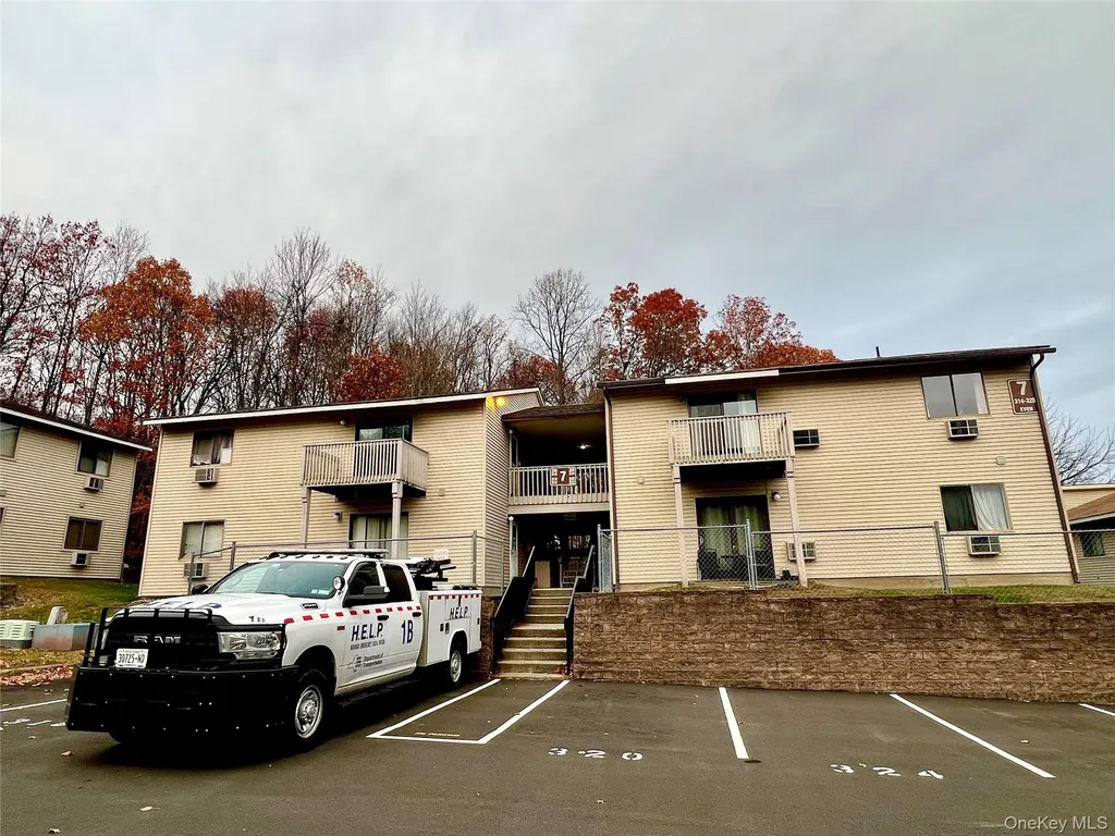 326 Concord Lane Middletown NY 10940