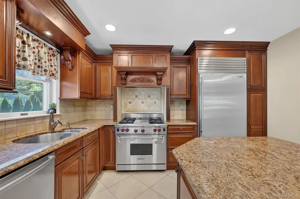 18 Peterson Road Monroe NY 10950