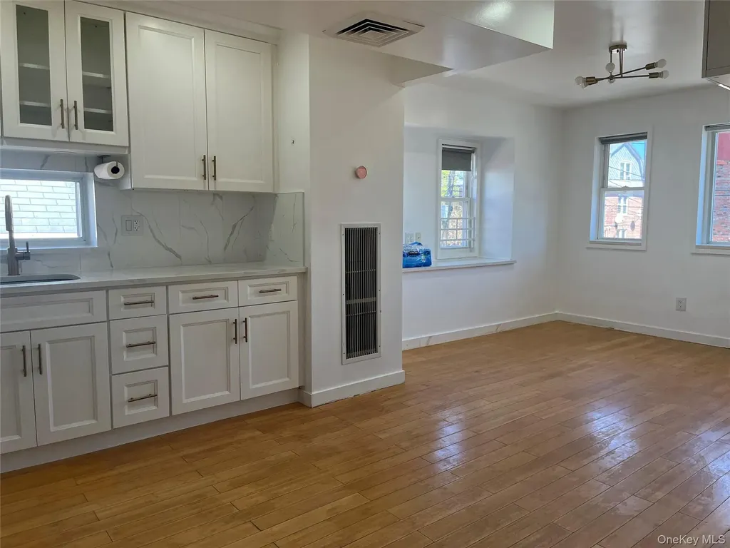 43-12 157 Street Flushing NY 11355