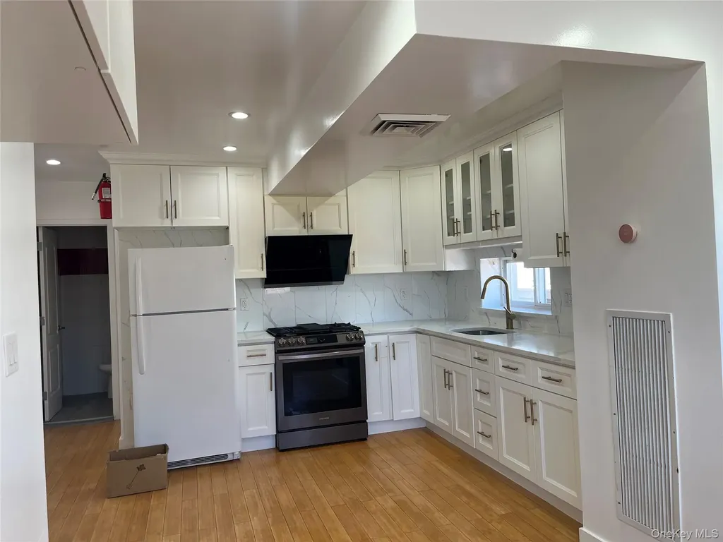 43-12 157 Street Flushing NY 11355