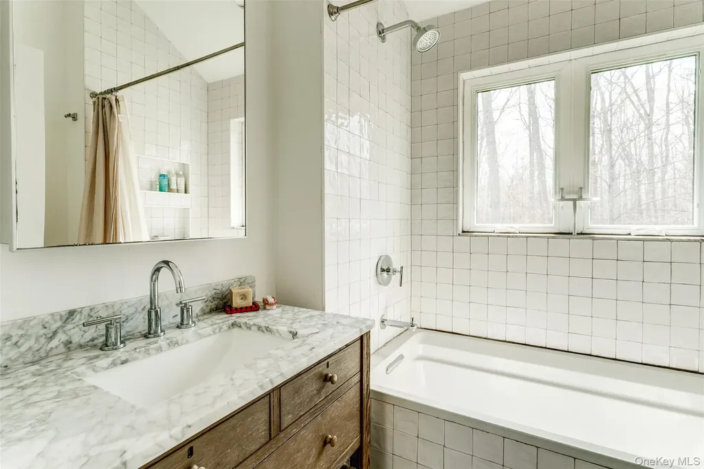 176 Maple Lane Narrowsburg NY 12764
