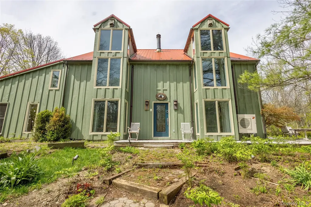 2339 State Route 82 Ancram NY 12502
