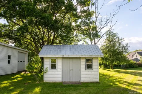 4411 State Route 9g Germantown NY 12526