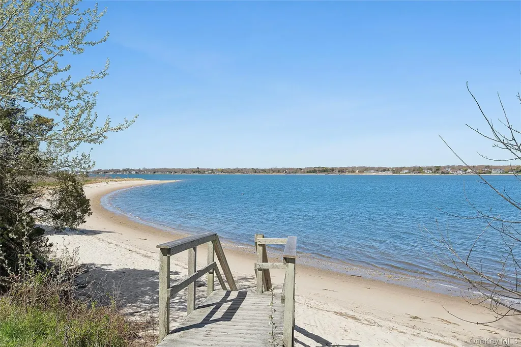 8 Elder Avenue Hampton Bays NY 11946
