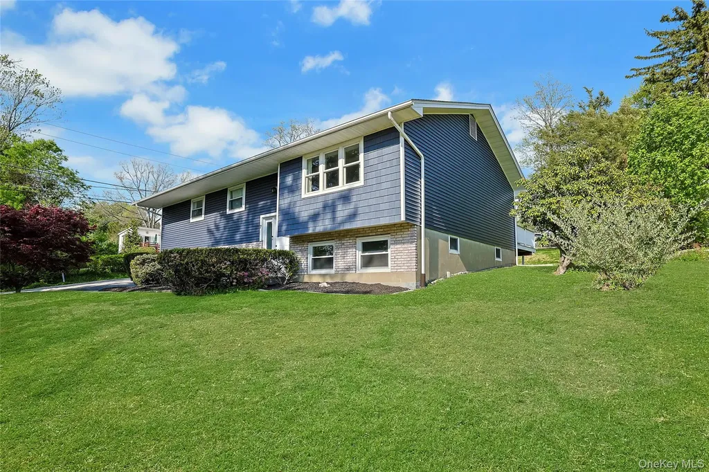 7 Bryant Road Carmel NY 10512
