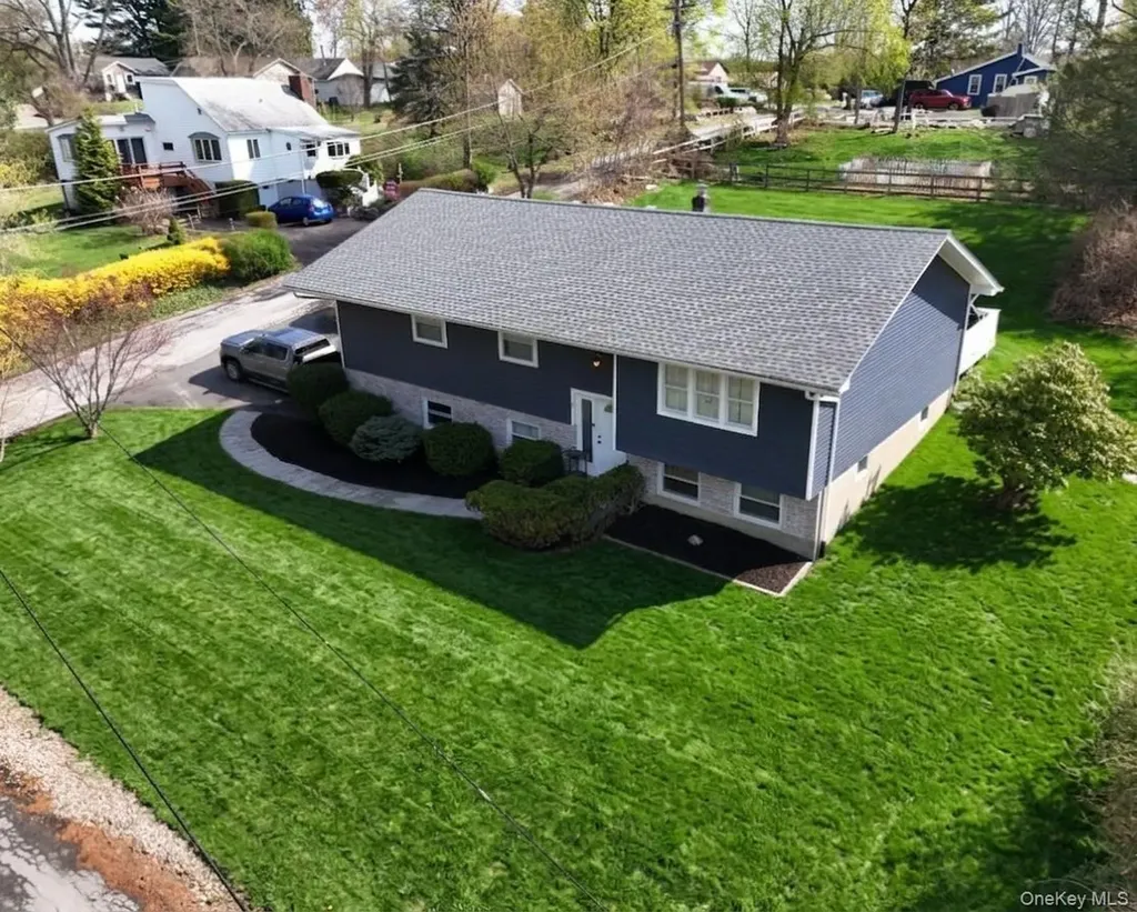 7 Bryant Road Carmel NY 10512