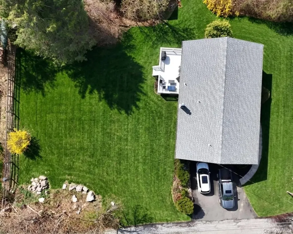 7 Bryant Road Carmel NY 10512