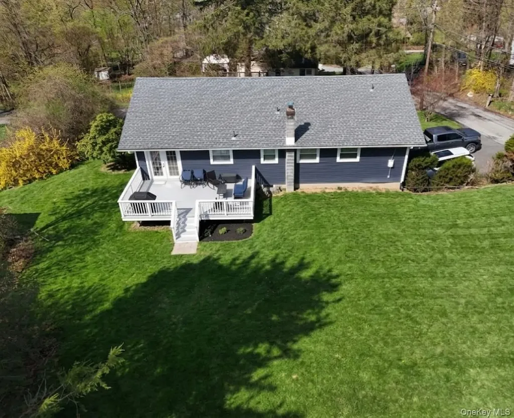 7 Bryant Road Carmel NY 10512