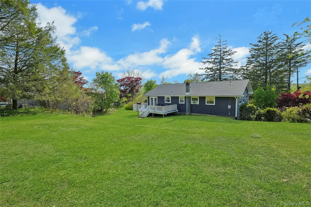 7 Bryant Road Carmel NY 10512