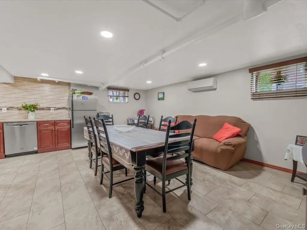 14702 33rd Avenue Flushing NY 11354