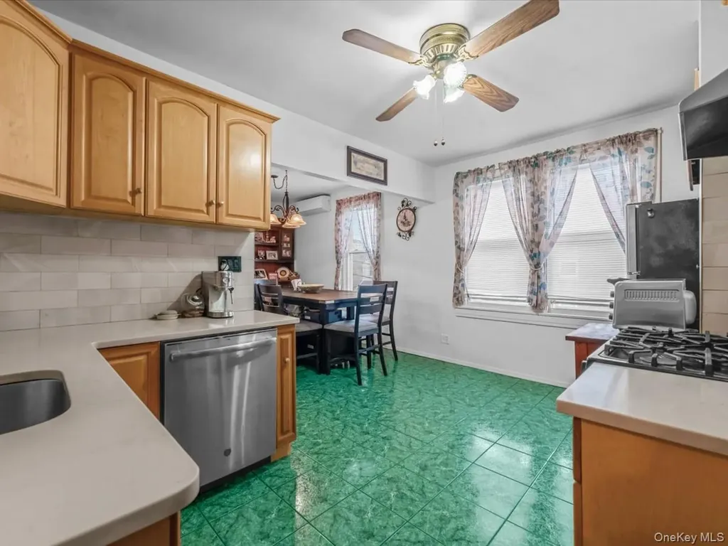 14702 33rd Avenue Flushing NY 11354