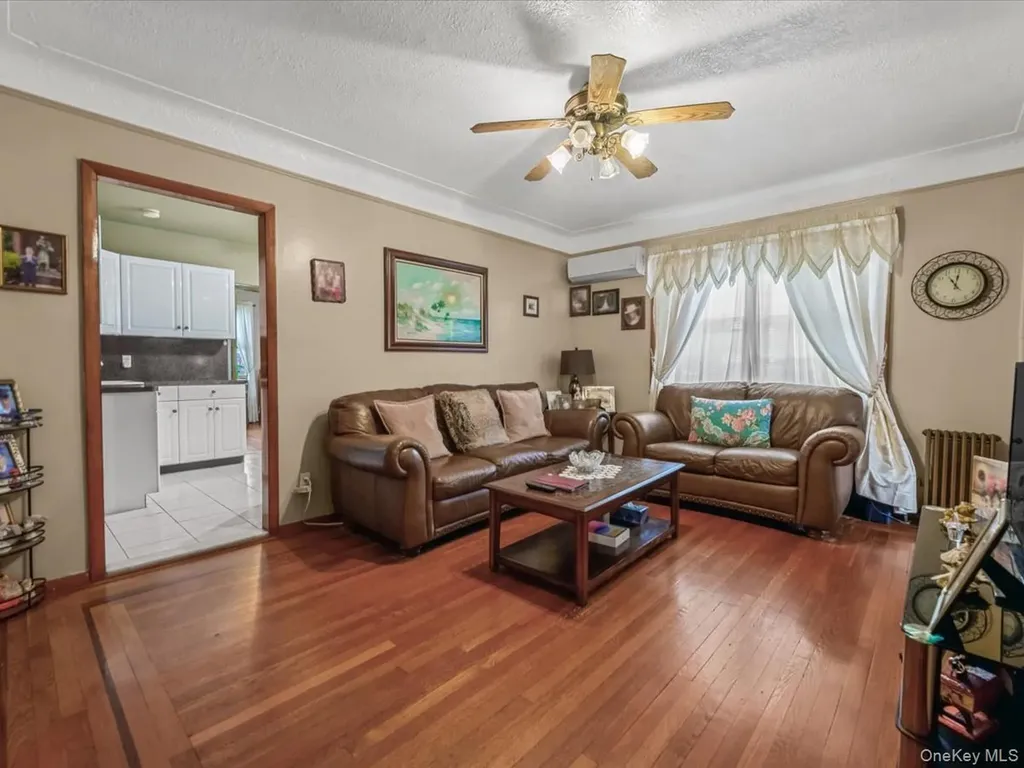14702 33rd Avenue Flushing NY 11354
