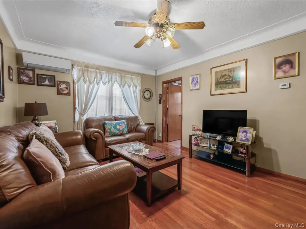 14702 33rd Avenue Flushing NY 11354
