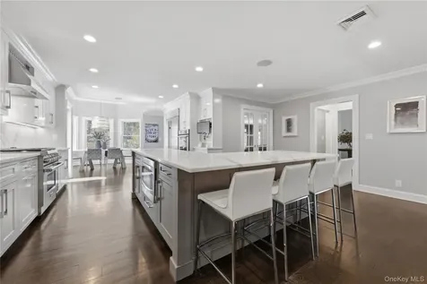 11 Thornewood Road Armonk NY 10504