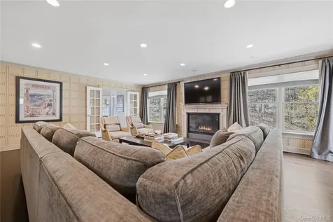 11 Thornewood Road Armonk NY 10504