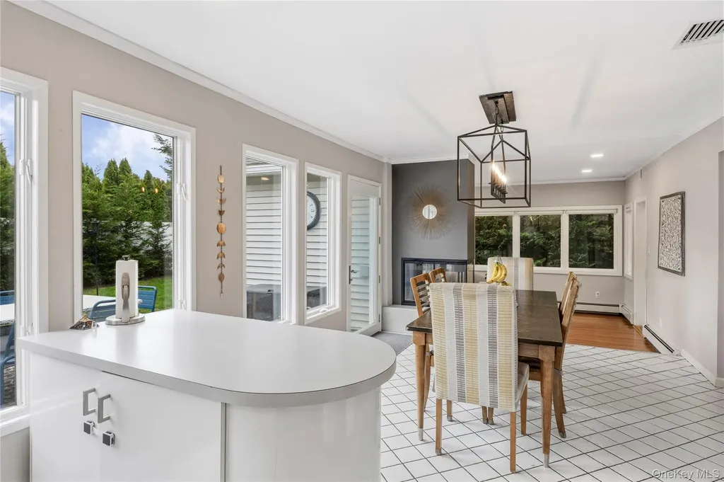 1970 Brook Park Drive Merrick NY 11566