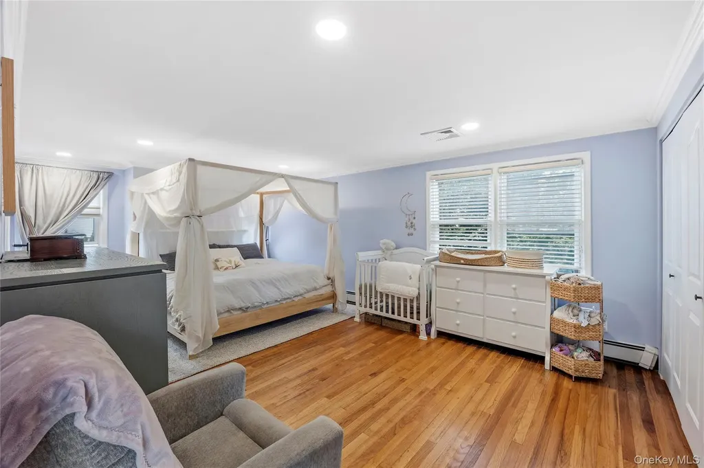 1970 Brook Park Drive Merrick NY 11566