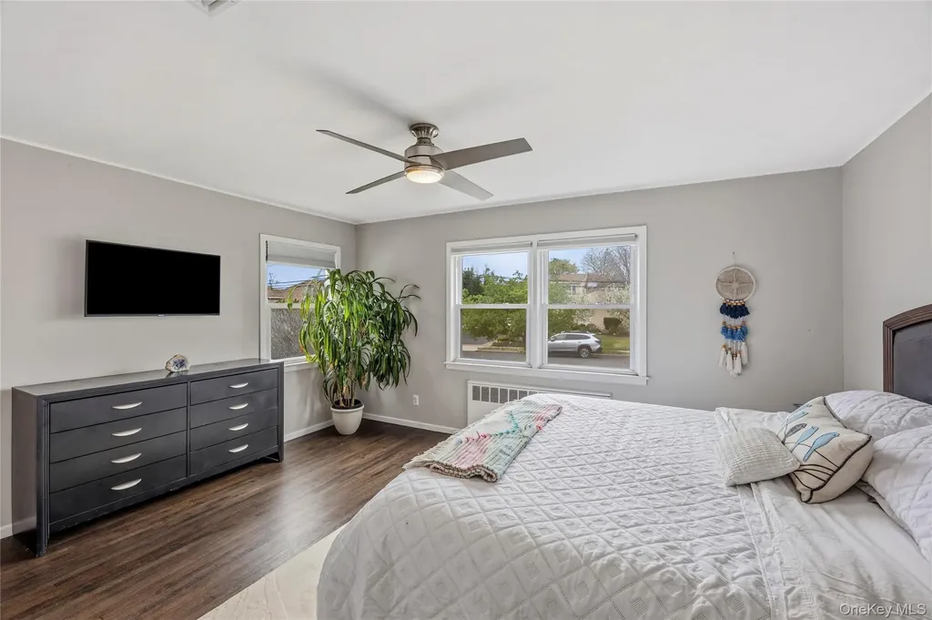 1970 Brook Park Drive Merrick NY 11566