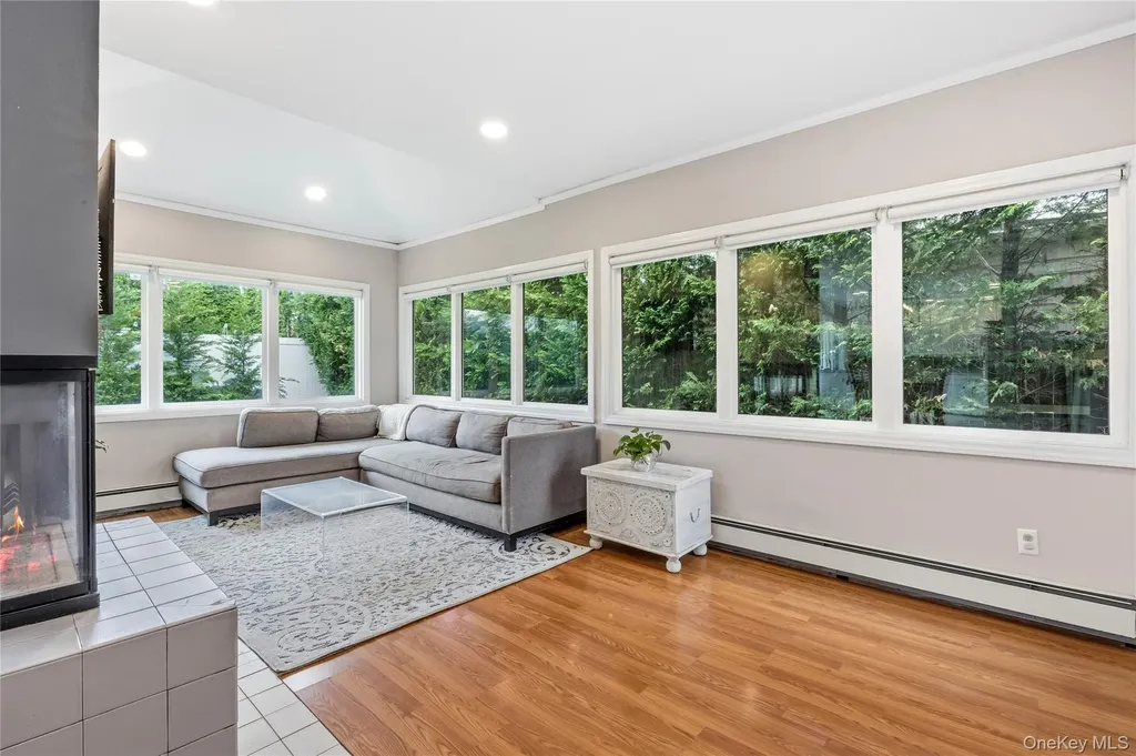 1970 Brook Park Drive Merrick NY 11566