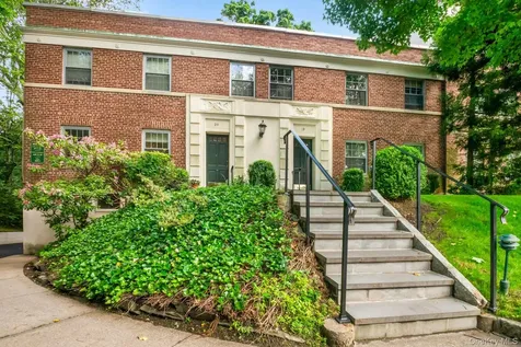 20 Alden Place Bronxville NY 10708