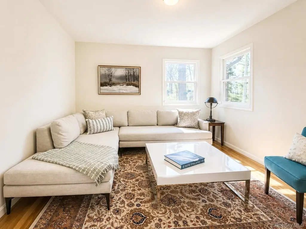 58 Ocean Avenue Hampton Bays NY 11946