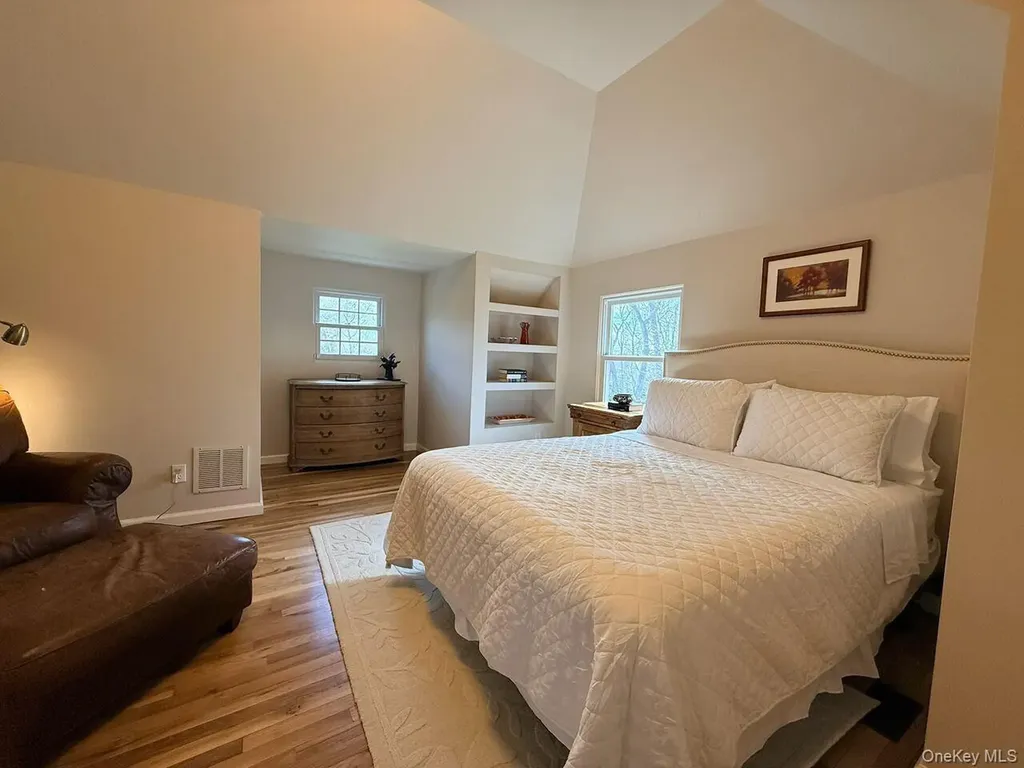 58 Ocean Avenue Hampton Bays NY 11946