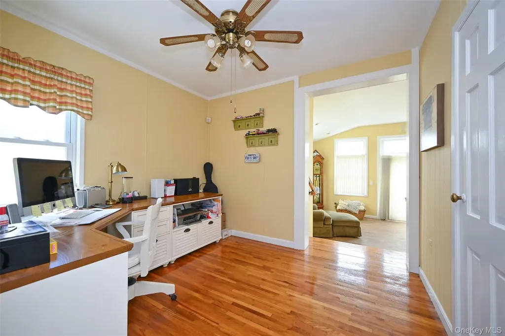 171-20 Gladwin Avenue Fresh Meadows NY 11365