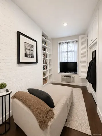 424 W 46th Street New York (manhattan) NY 10036