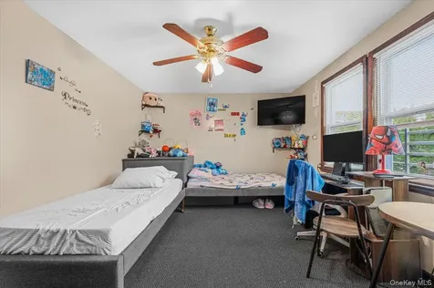 22173 91st Road Queens Village NY 11428