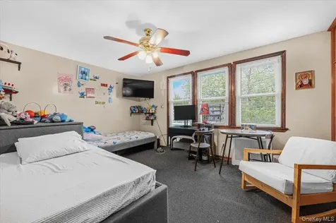22173 91st Road Queens Village NY 11428