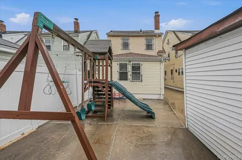 22173 91st Road Queens Village NY 11428