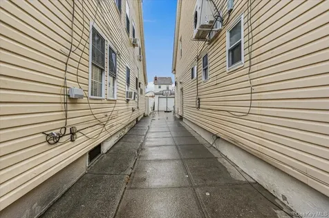 22173 91st Road Queens Village NY 11428