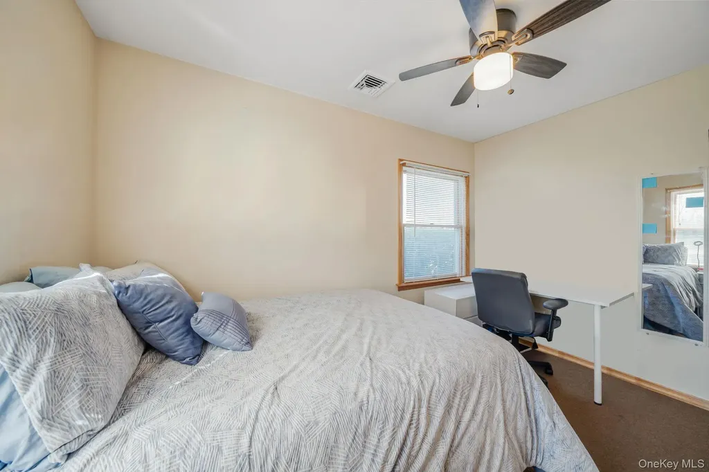 45 Cobalt Lane Westbury NY 11590