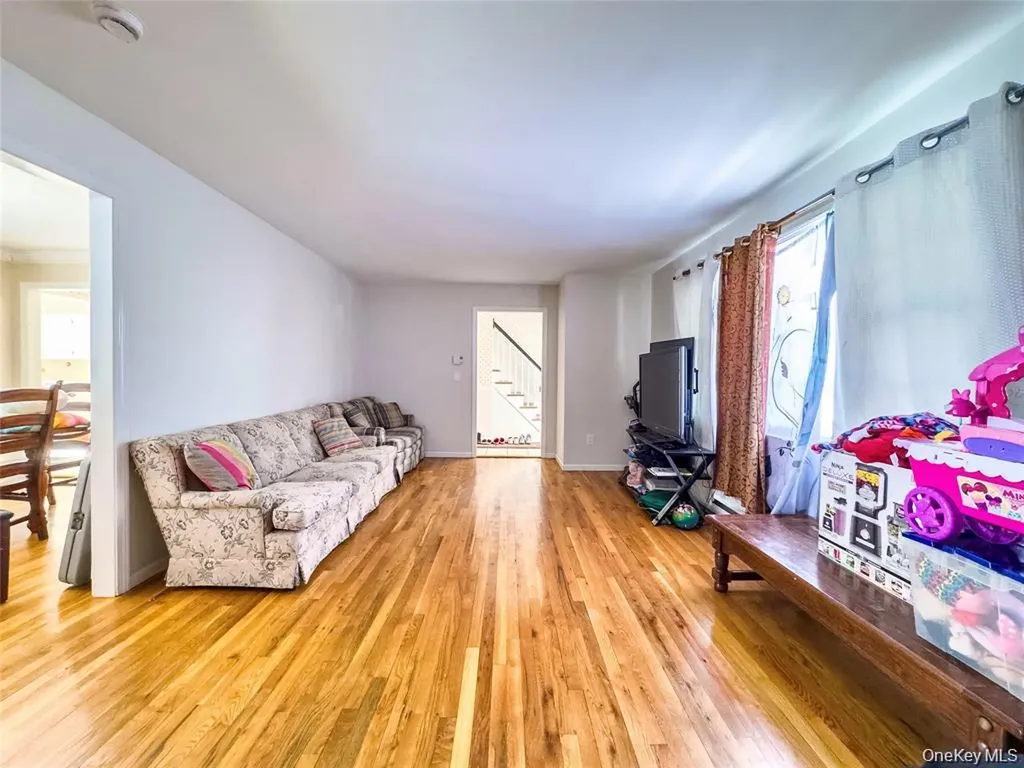 8 Noel Court Brewster NY 10509