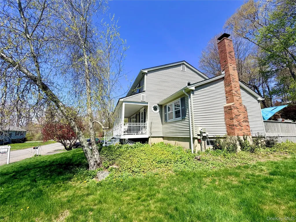8 Noel Court Brewster NY 10509