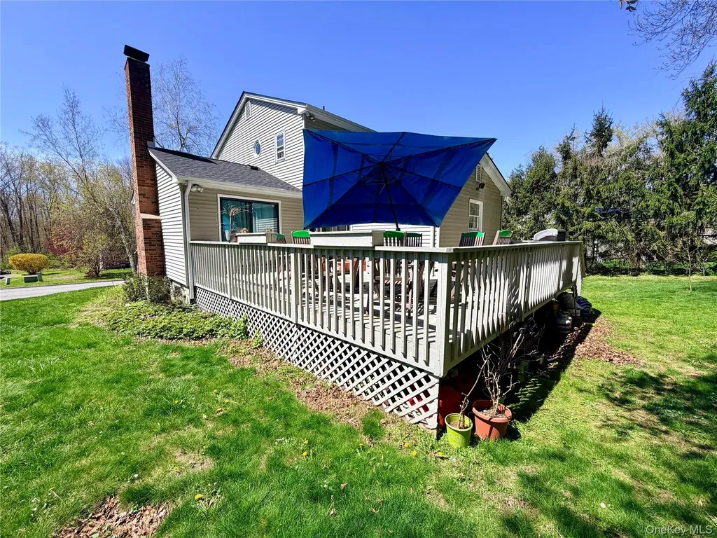 8 Noel Court Brewster NY 10509