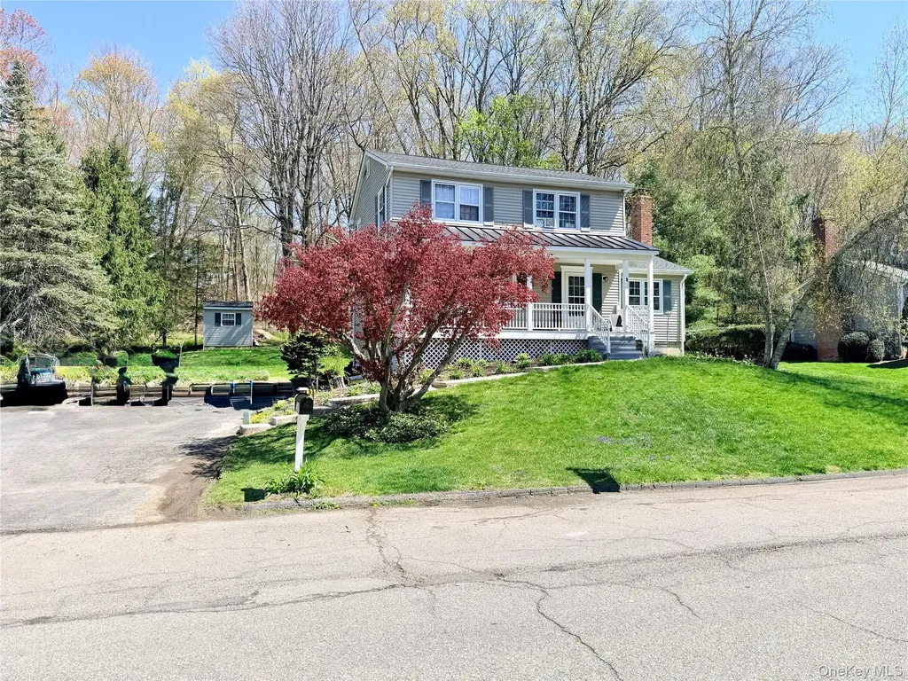 8 Noel Court Brewster NY 10509