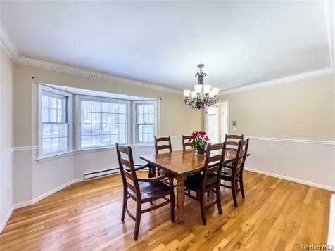 8 Noel Court Brewster NY 10509
