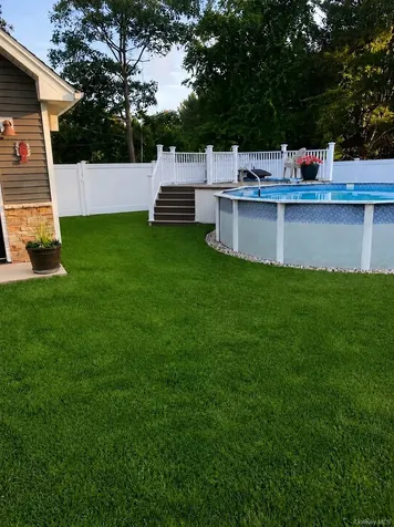 42 Live Oak Drive Holbrook NY 11741