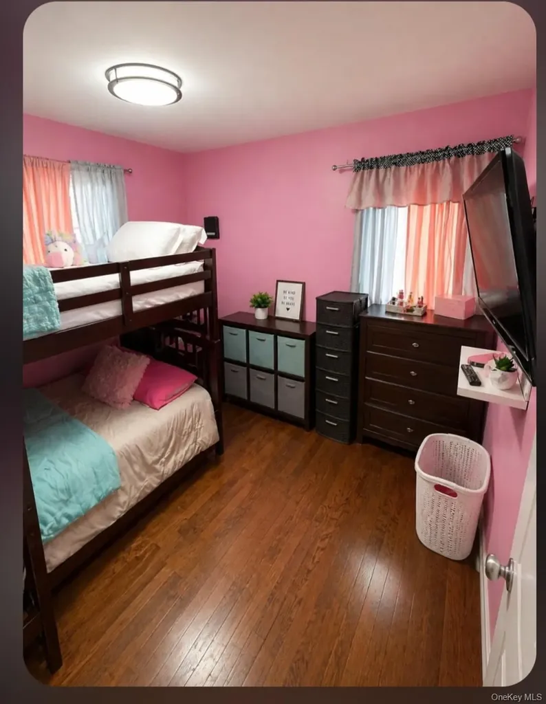 367 Erlanger Boulevard North Babylon NY 11703