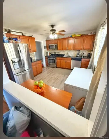 367 Erlanger Boulevard North Babylon NY 11703