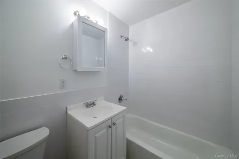 671 Bronx River Road Yonkers NY 10704