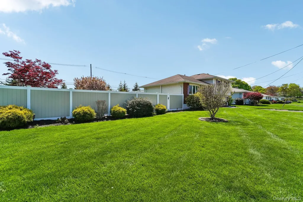 18 Hoke Drive Stony Point NY 10980