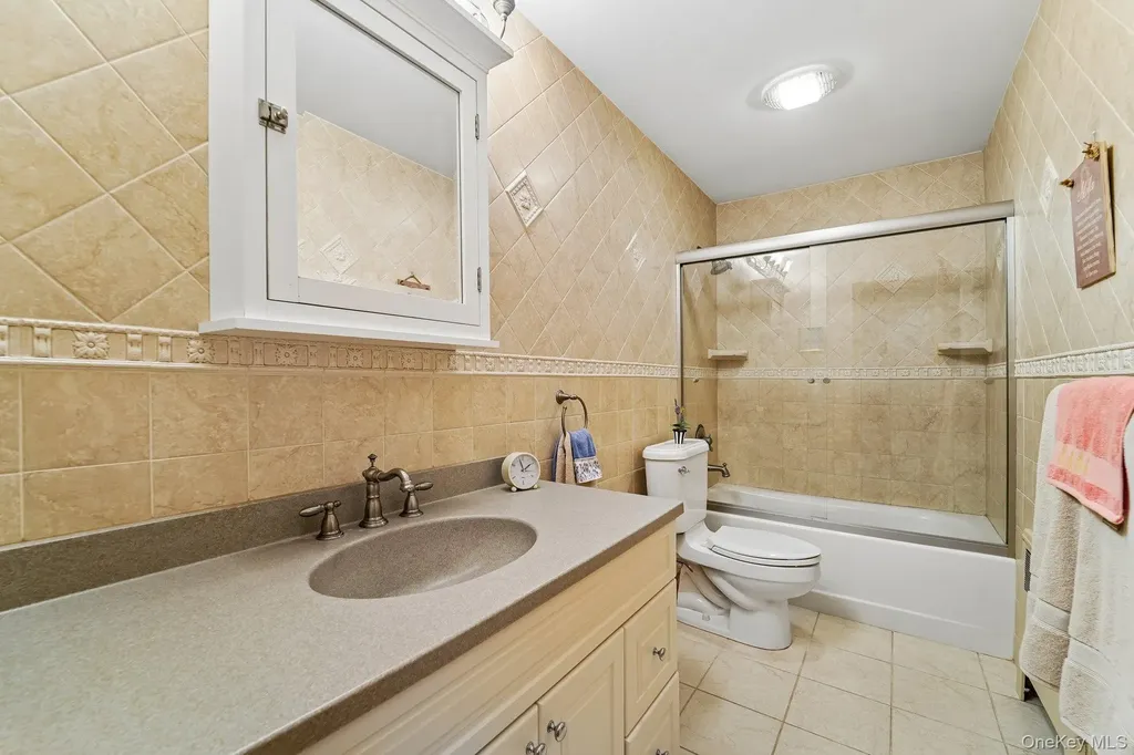 18 Hoke Drive Stony Point NY 10980