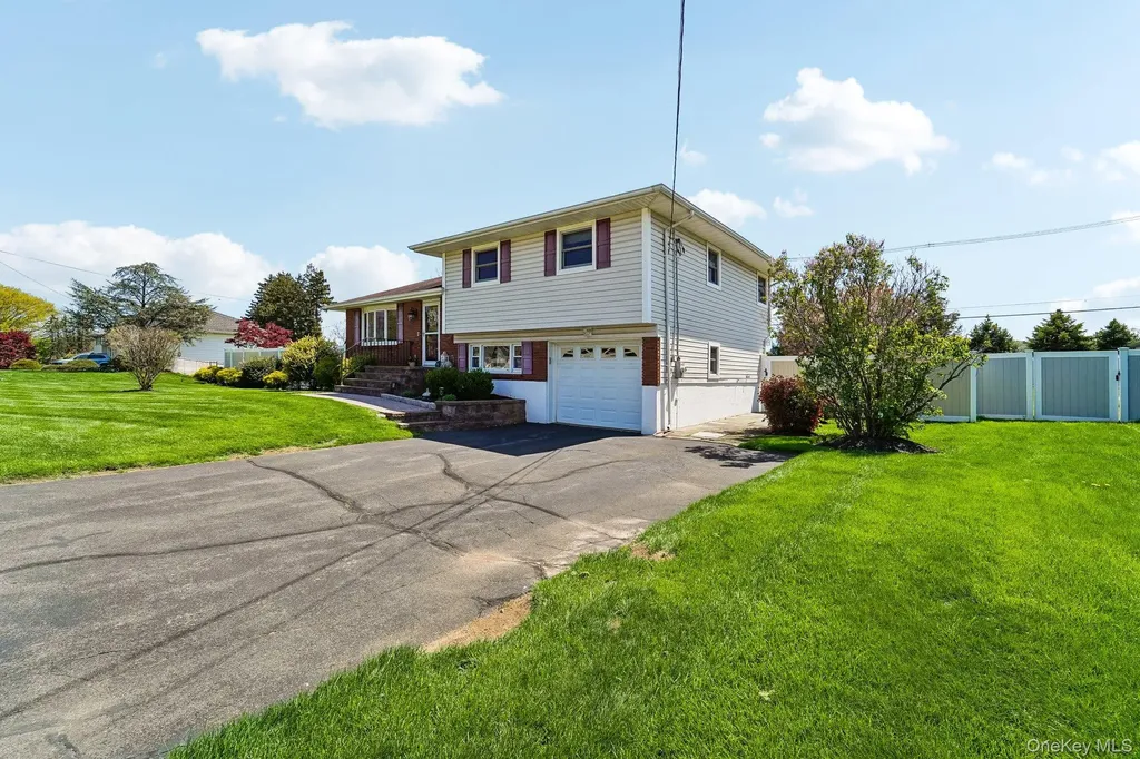 18 Hoke Drive Stony Point NY 10980