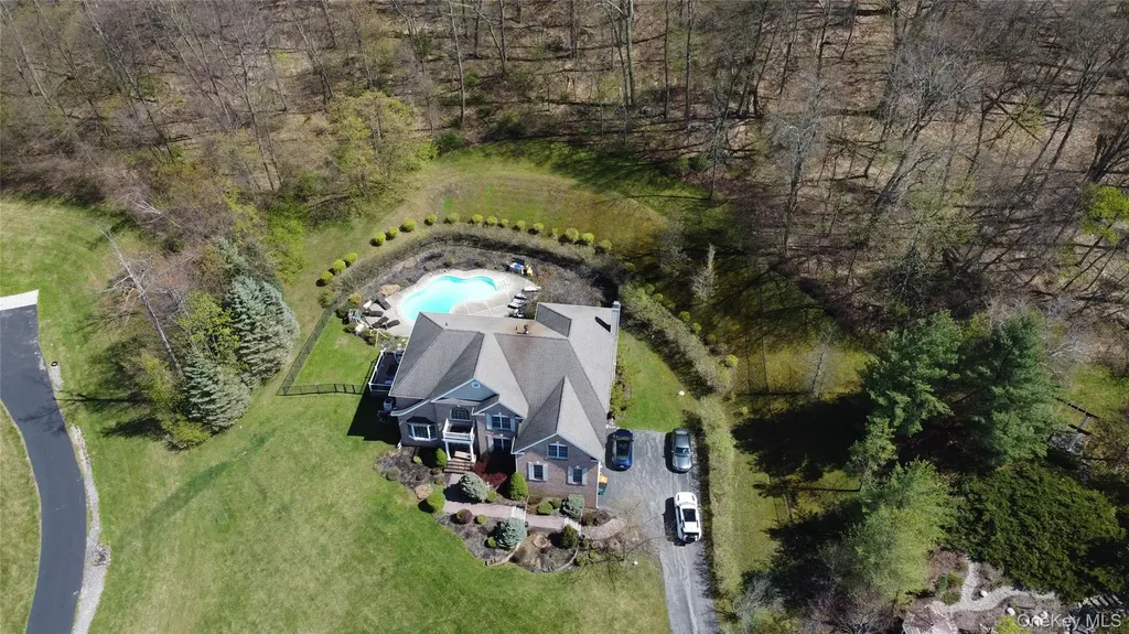 194 Devon Farms Road Stormville NY 12582