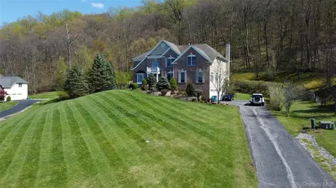 194 Devon Farms Road Stormville NY 12582